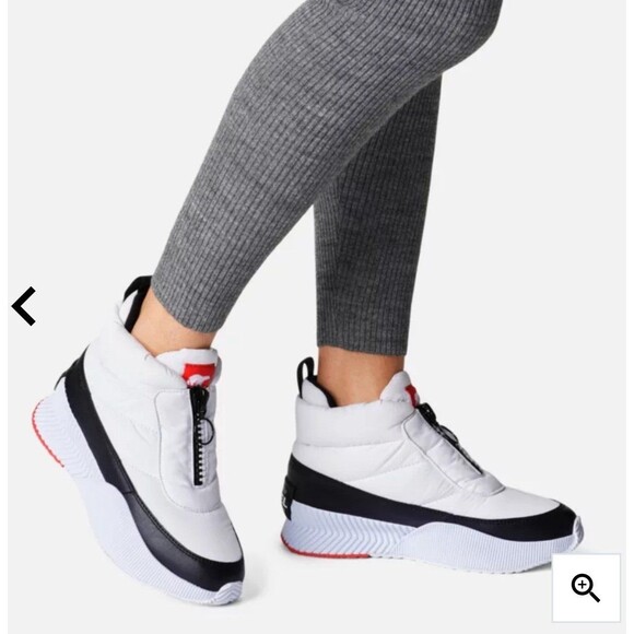 WOMEN'S OUT N ABOUT™ III PUFFY ZIP BOOT - Picture 2 of 8